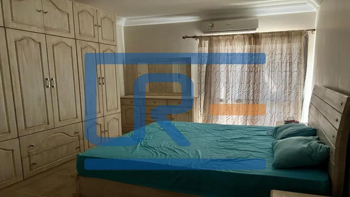 Luxurious Apartment with 415 square meters