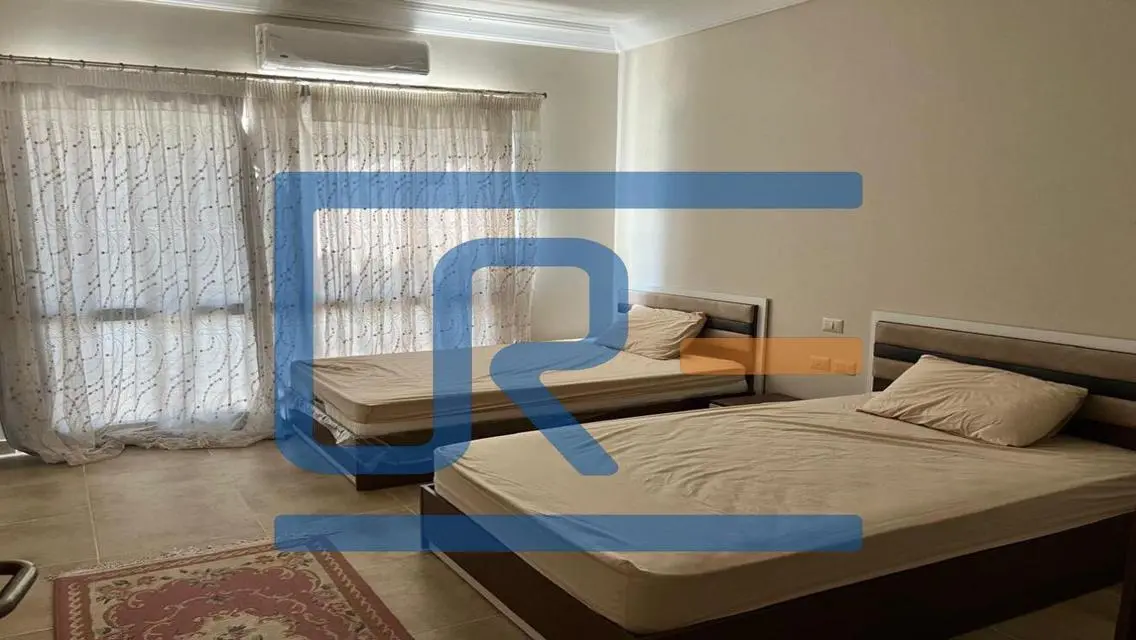 Luxurious Apartment with 415 square meters