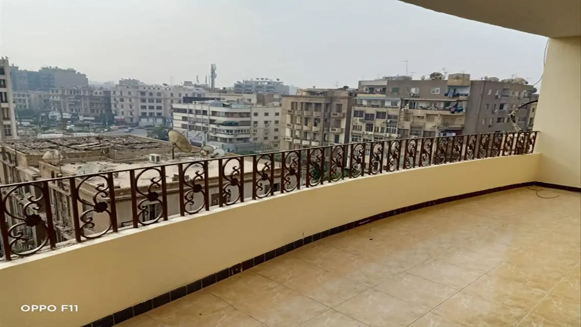Apartment for Rent - 437 Square Meters