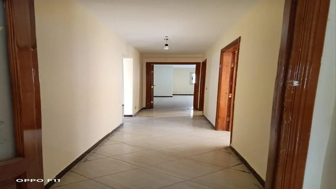 Apartment for Rent - 437 Square Meters