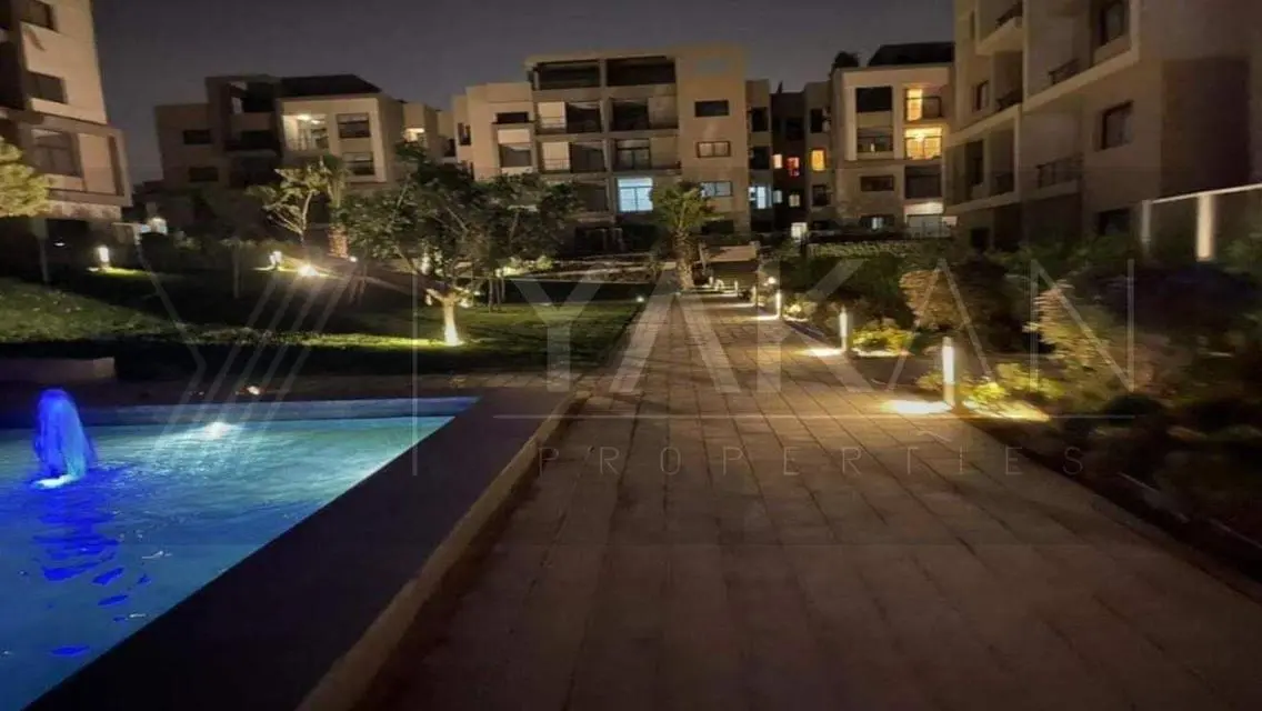 Luxury Apartment for Sale with Stunning View -240-