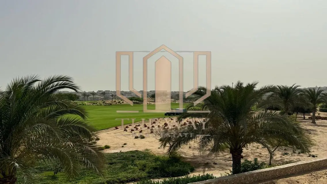 فيلا فاخرة للبيع بمساحة واسعة وأفضل التجهيزات