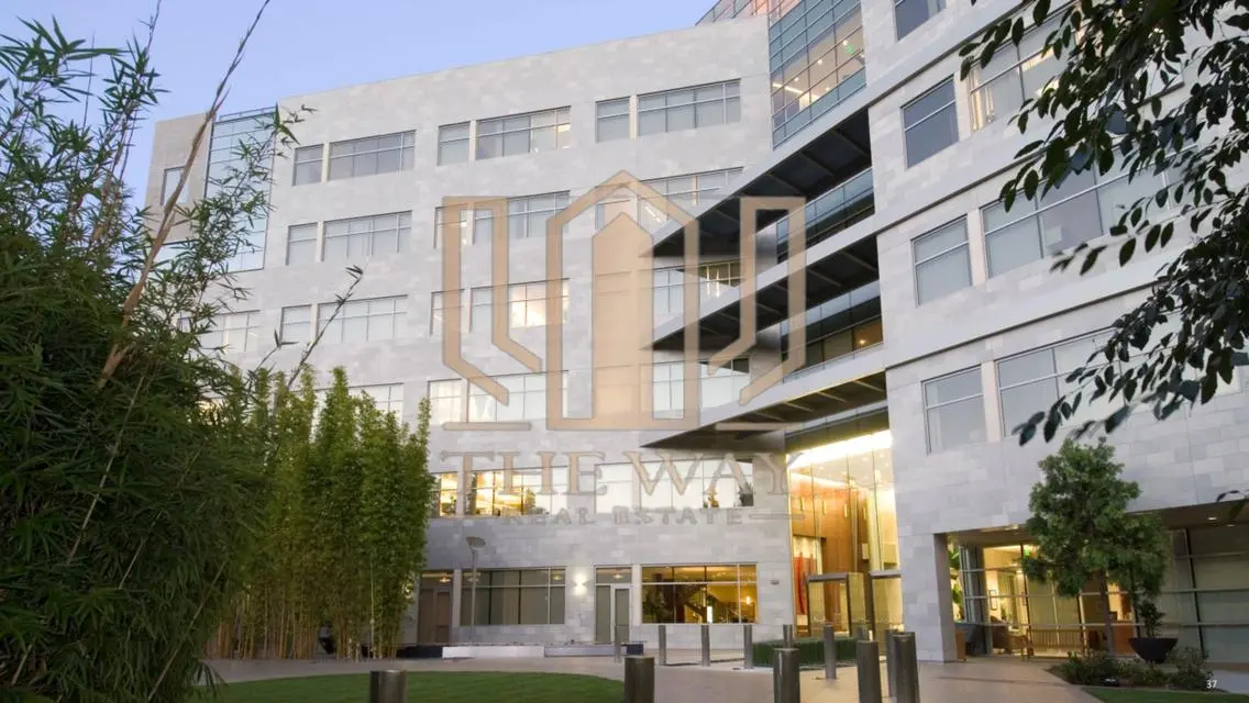 Luxury Apartment with 600 sqm