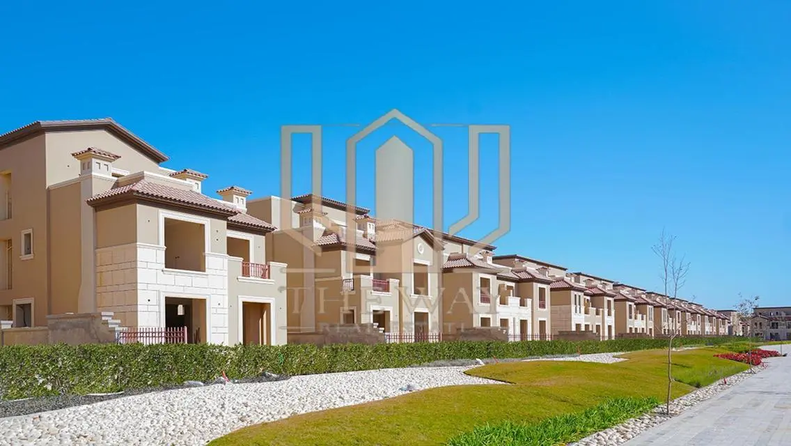 Luxury Apartment in El Patio Oro