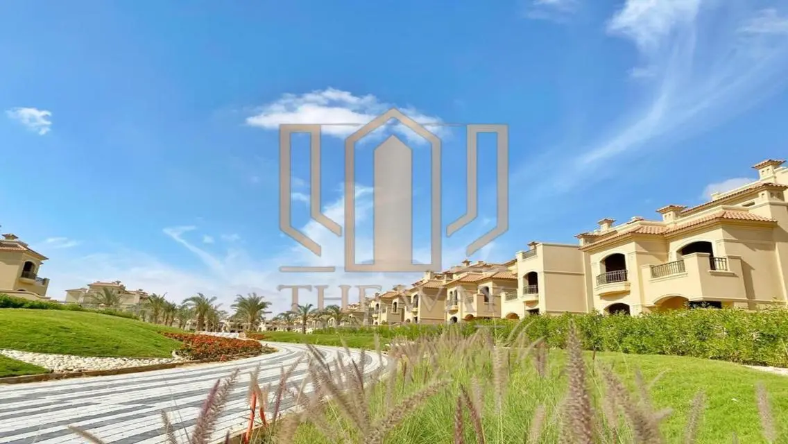 Luxury Apartment in El Patio Oro