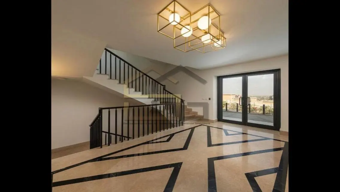 Luxury Villa in Pyramids Hills Compound