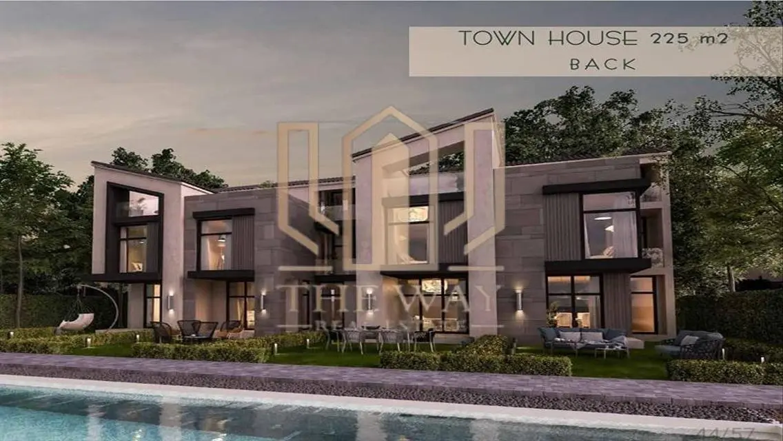 Luxury Apartment with Private Garden in Prime Location