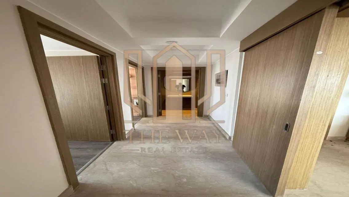 Luxury Apartment in Zed Towers, Sheikh Zayed