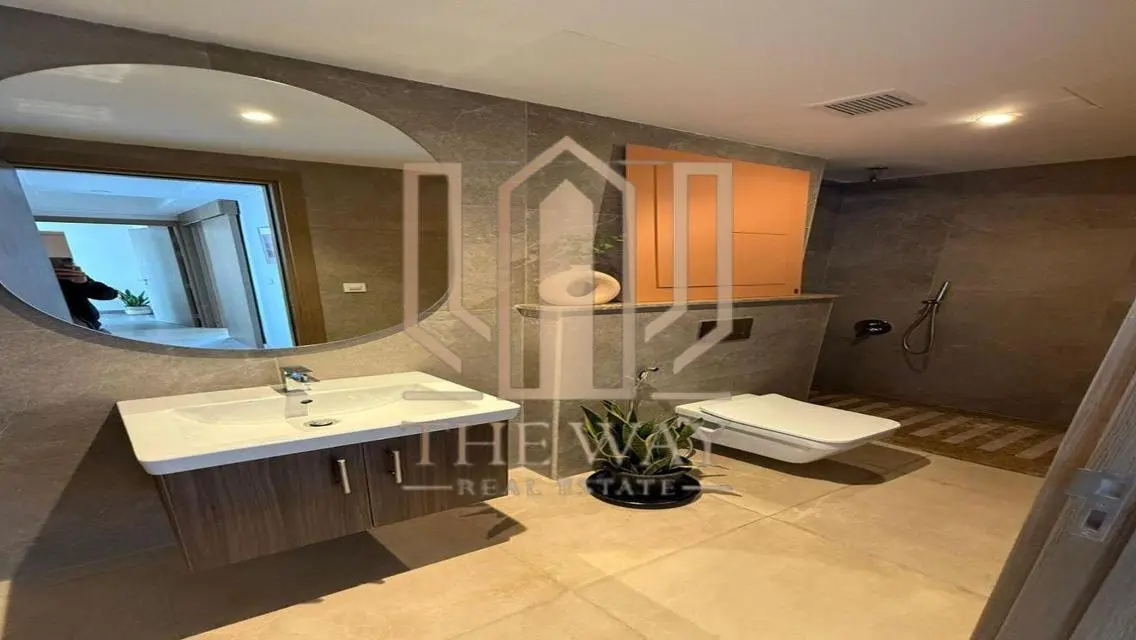 Luxury Apartment in Zed Towers, Sheikh Zayed