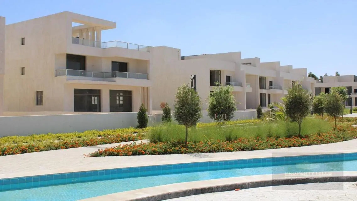 Luxurious 3-Bedroom Apartment with Private Garden and Excellent Amenities