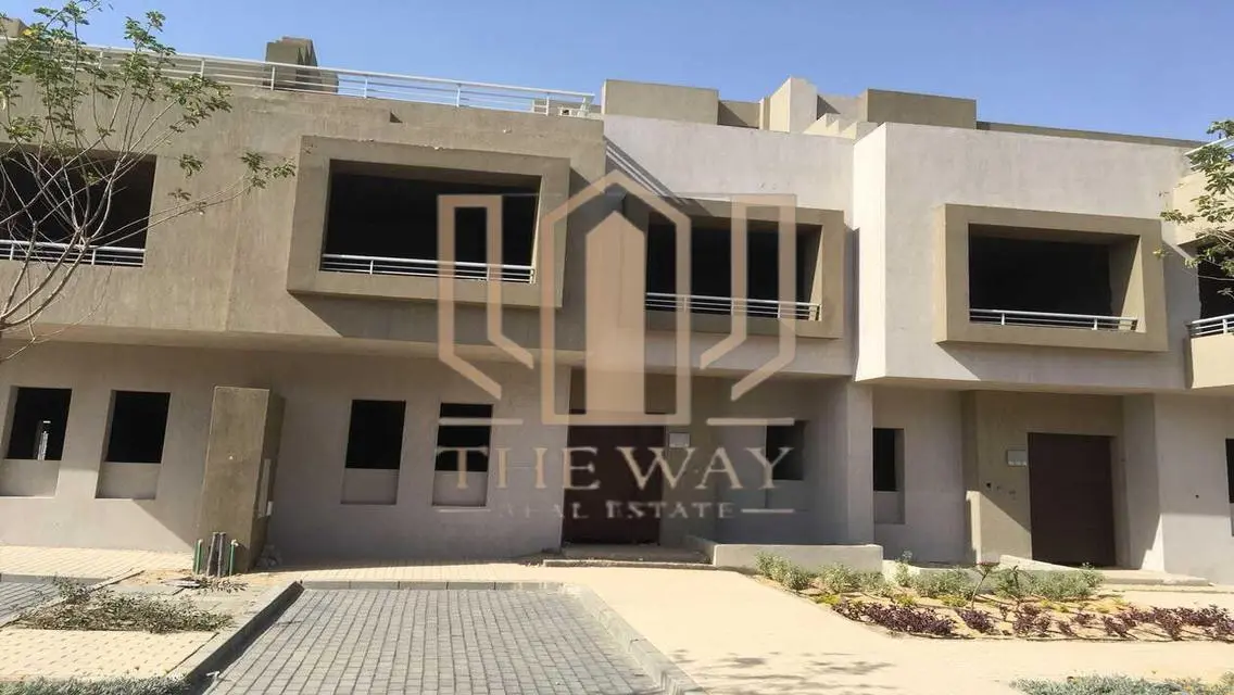 فيلا فاخرة في بالم هيلز جولف إكستينشن