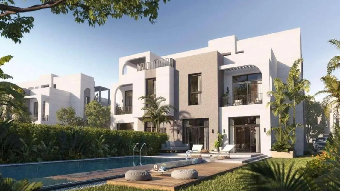 Luxury Villa in Business District