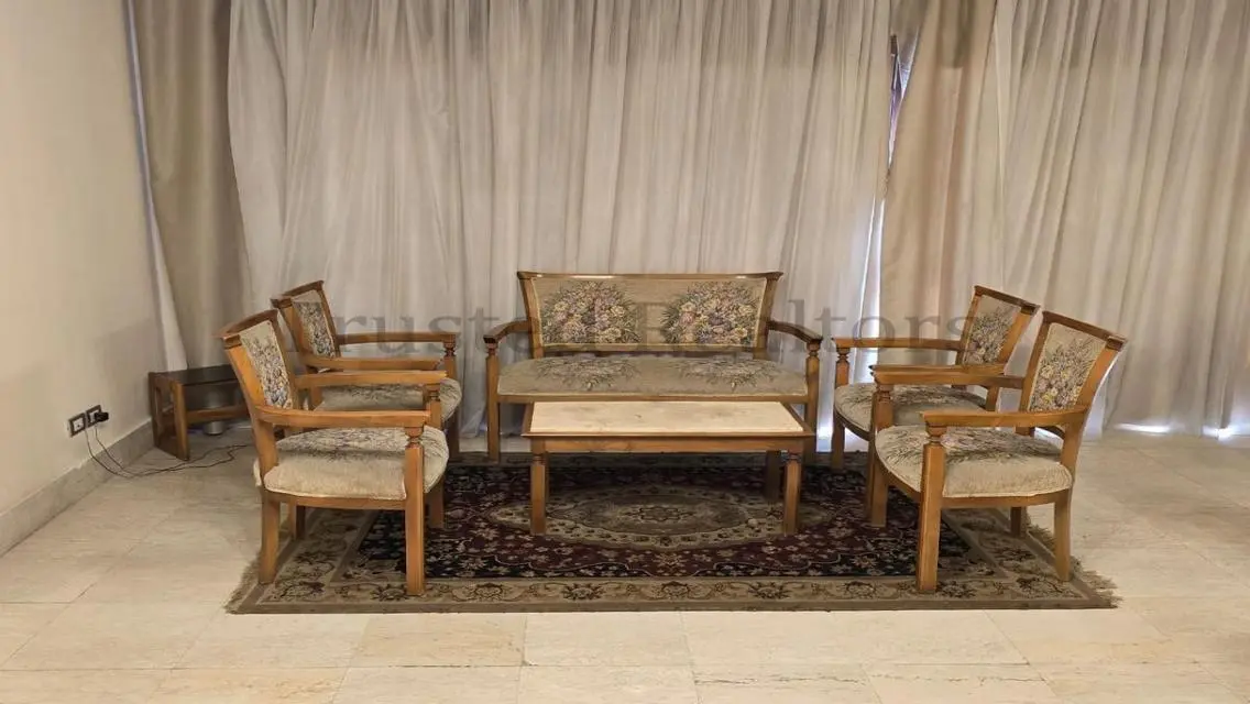 Stunning 200 sqm Apartment for Sale