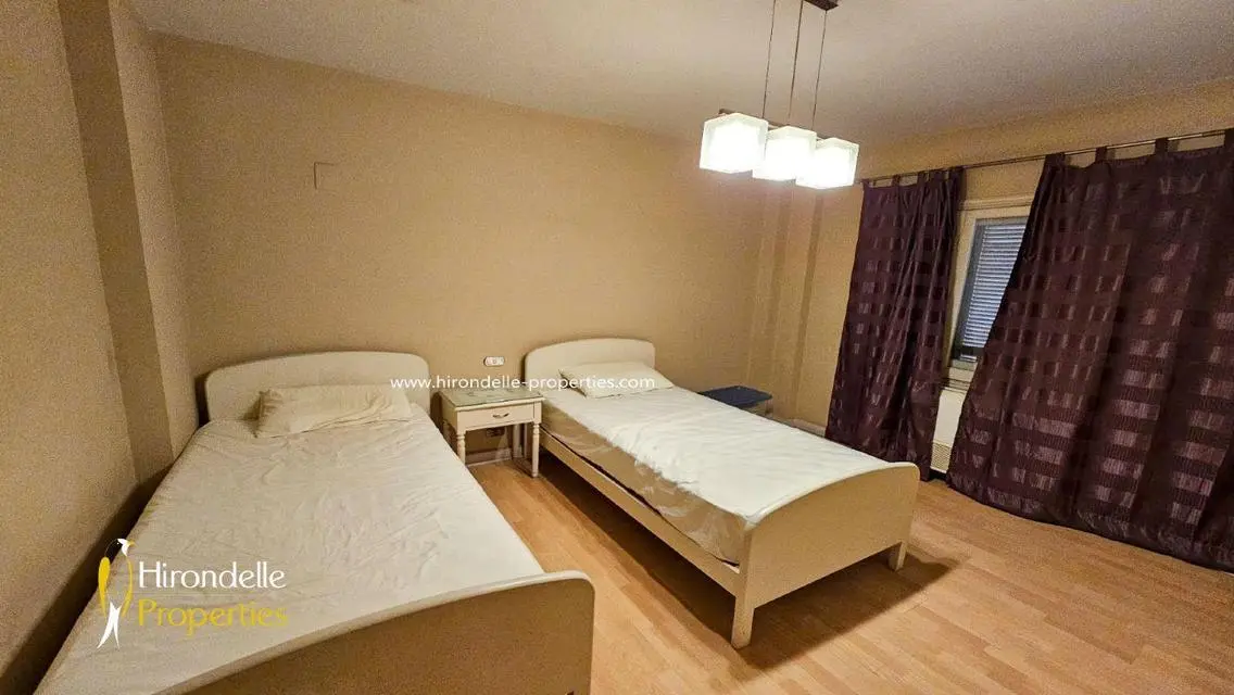 Stunning 180 sqm Apartment in Prime Location