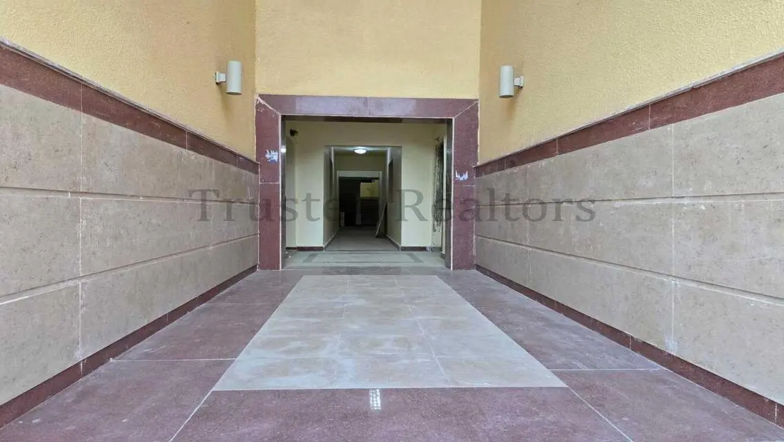 Luxury Apartment with Private Garden and Security