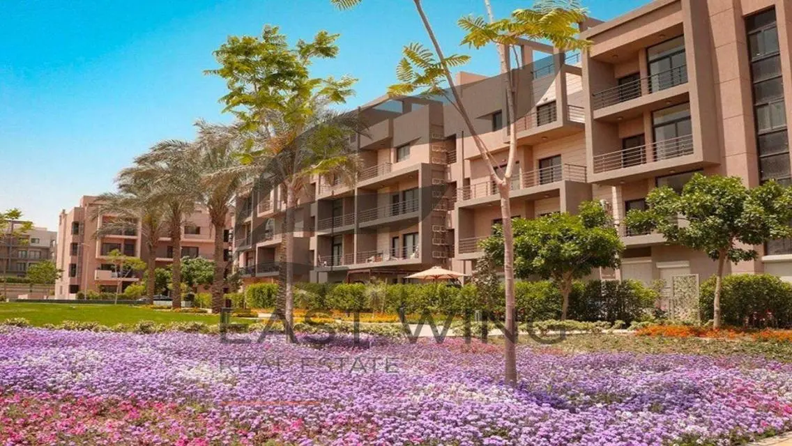 Luxury Apartment with Spacious Layout in the City Center