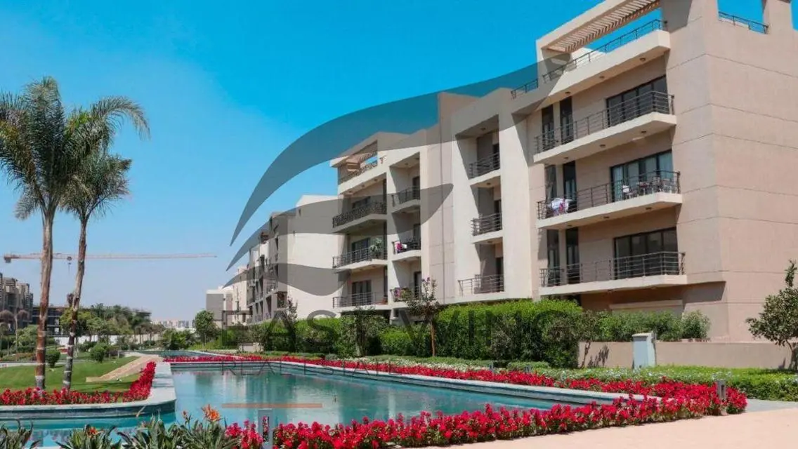 Luxury Apartment with Spacious Layout in the City Center
