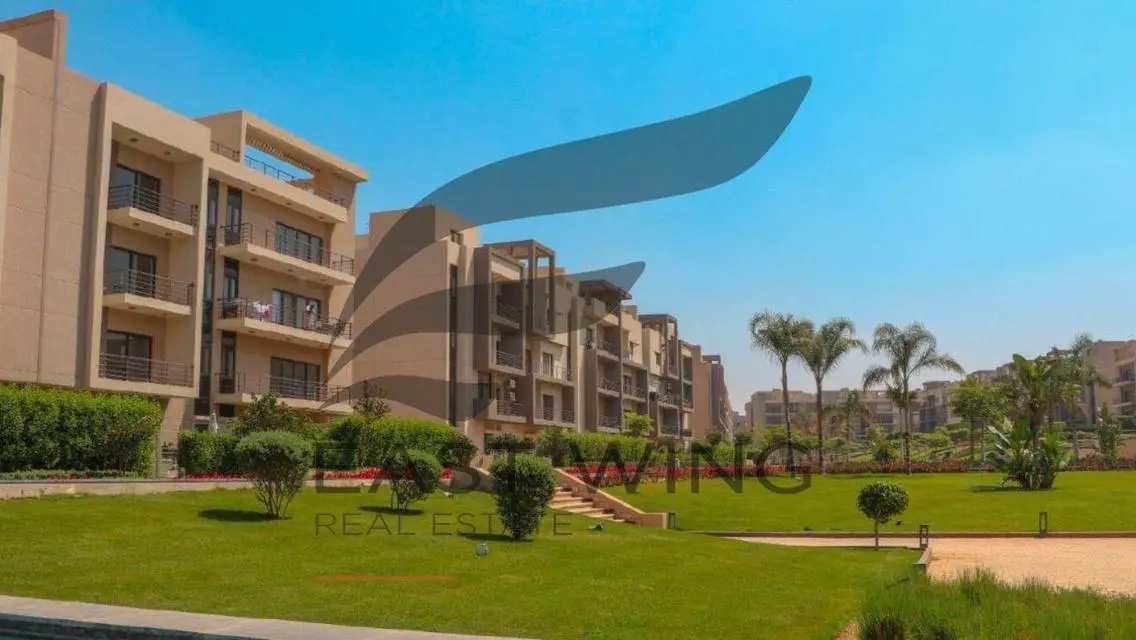 Luxury Apartment with Spacious Layout in the City Center