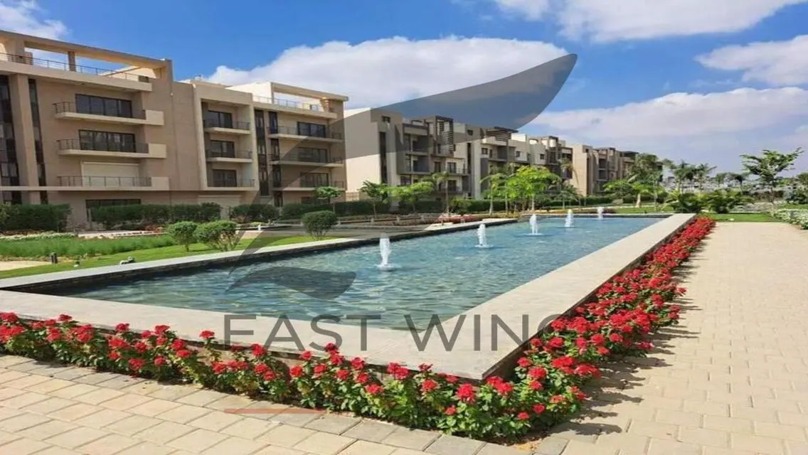 Luxury Apartment with Spacious Layout in the City Center