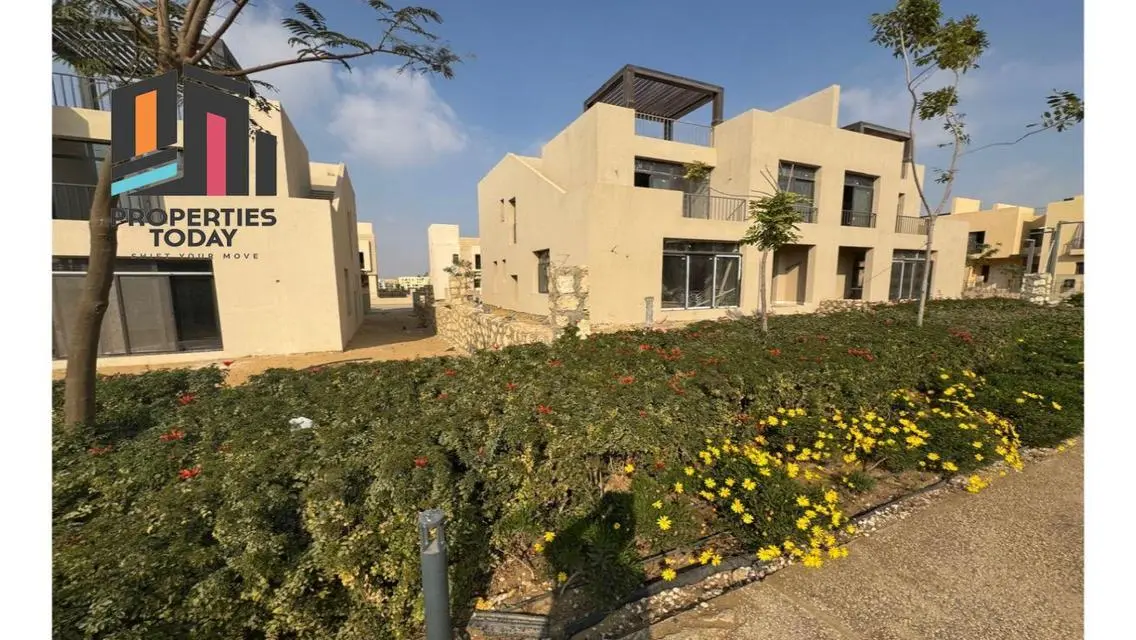 Luxurious Villa with Spacious Area at an Attractive Price