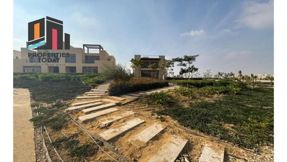 Luxurious Villa with Spacious Area at an Attractive Price