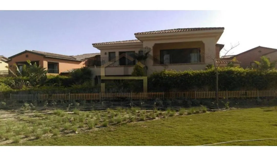 Luxury Villa with Private Pool and Garden in The Address