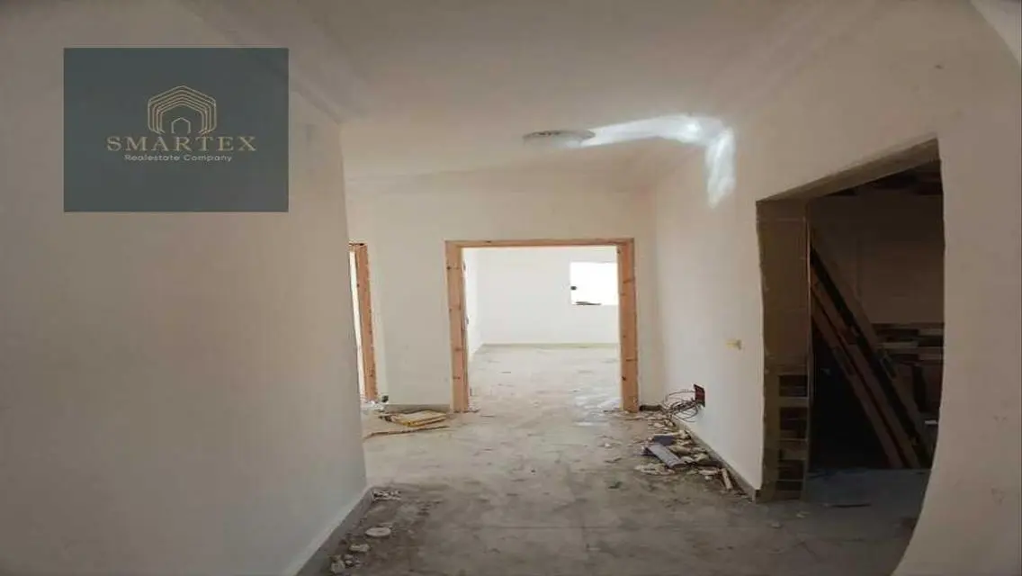 Stunning Apartment in Prime Location with Lobby