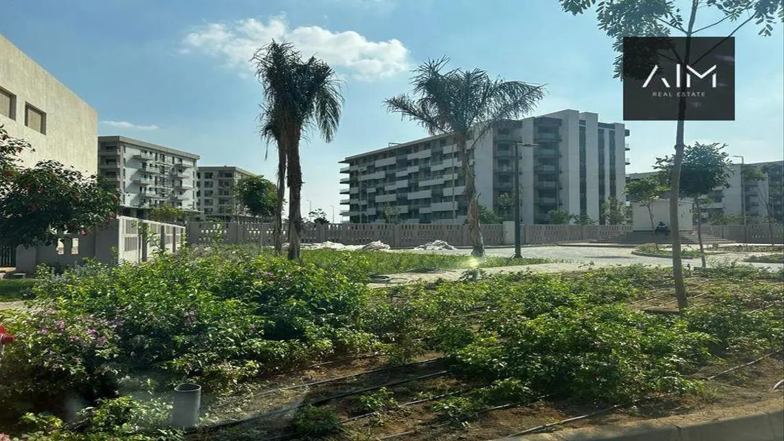 Exceptional Investment: Premium Apartment in Club Area