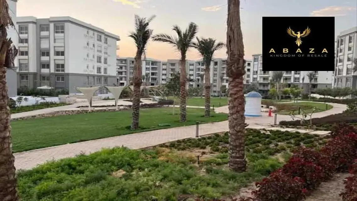شقة حديثة 3 غرف نوم للبيع في موقع متميز