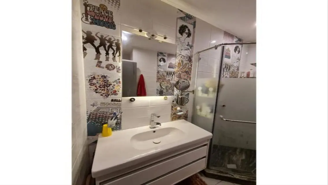 Spacious 3-Bedroom, 2-Bath Apartment with 3200 meters