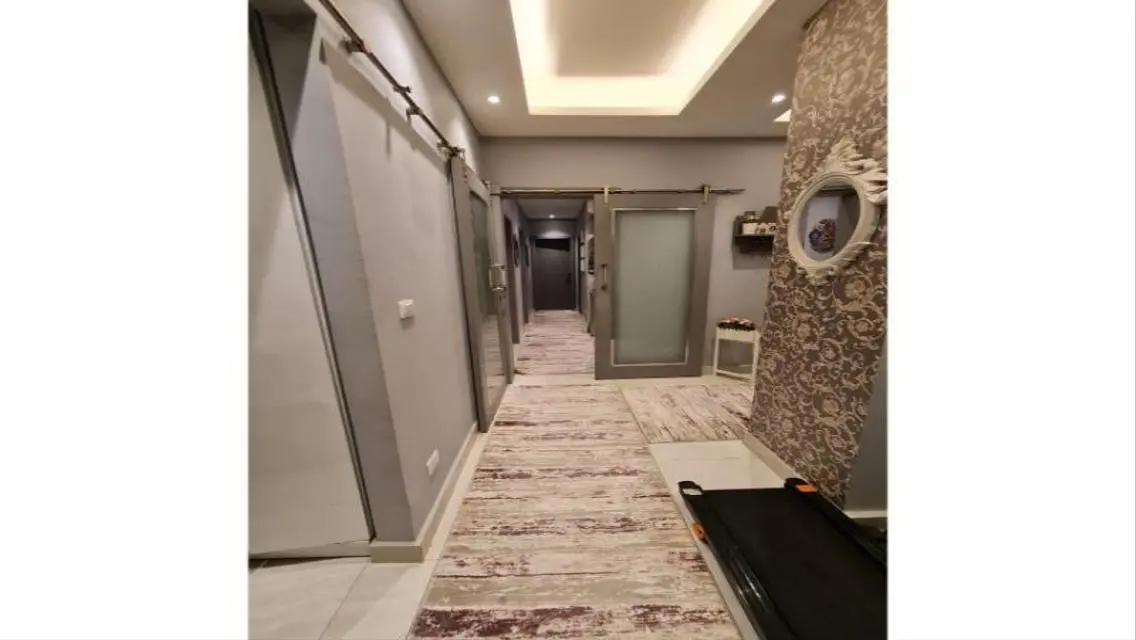 Spacious 3-Bedroom, 2-Bath Apartment with 3200 meters