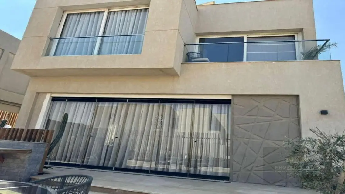 Luxury Apartment in Badya with Private Garden
