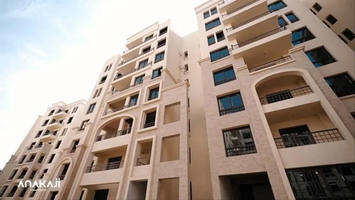 فيلا فاخرة مع مسبح وحديقة خاصة