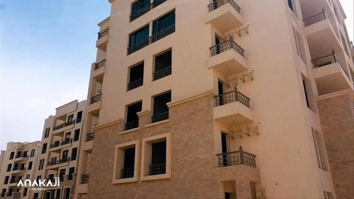 فيلا فاخرة مع مسبح وحديقة خاصة
