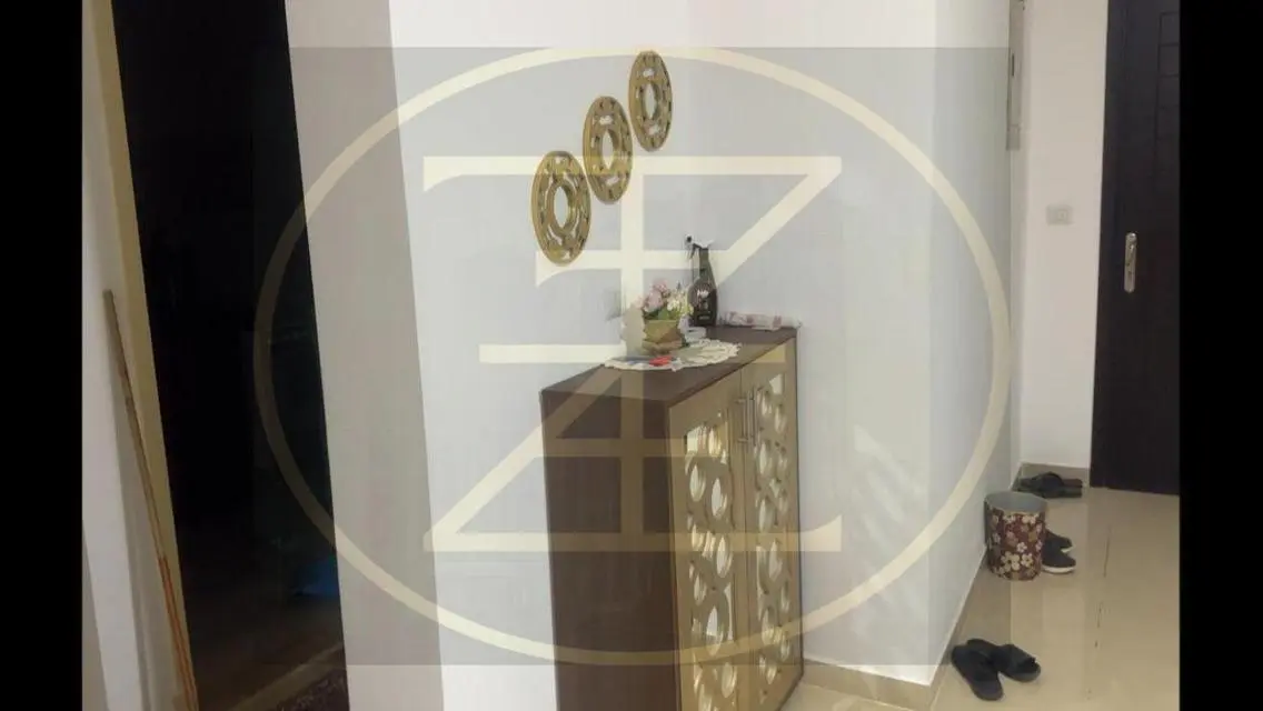 شقة رائعة للبيع في B8 بمساحة 135 متر