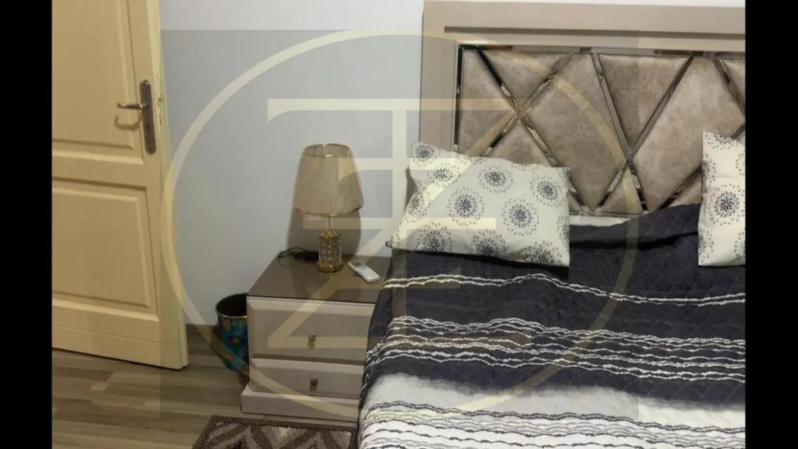 شقة رائعة للبيع في B8 بمساحة 135 متر