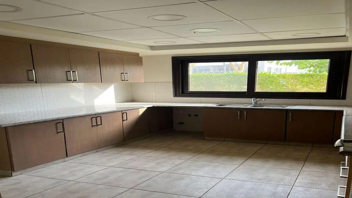 Luxury Property with Exceptional Amenities for Relaxation