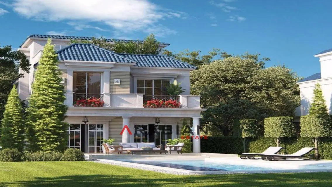 Luxurious Apartment with Spacious Living and Stunning Views