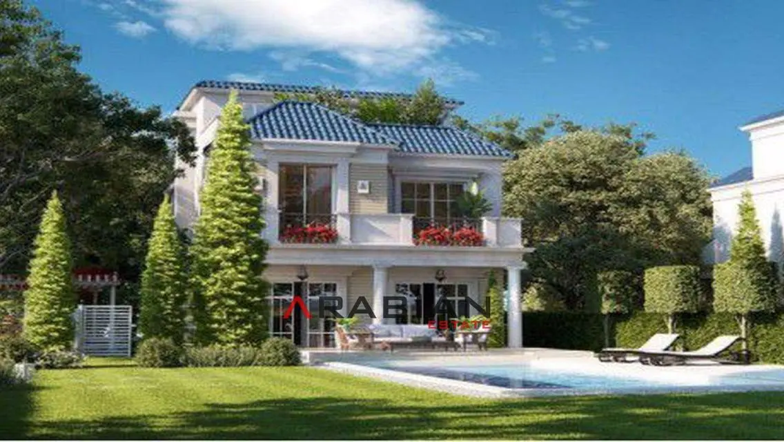 Luxurious Apartment with Spacious Living and Stunning Views
