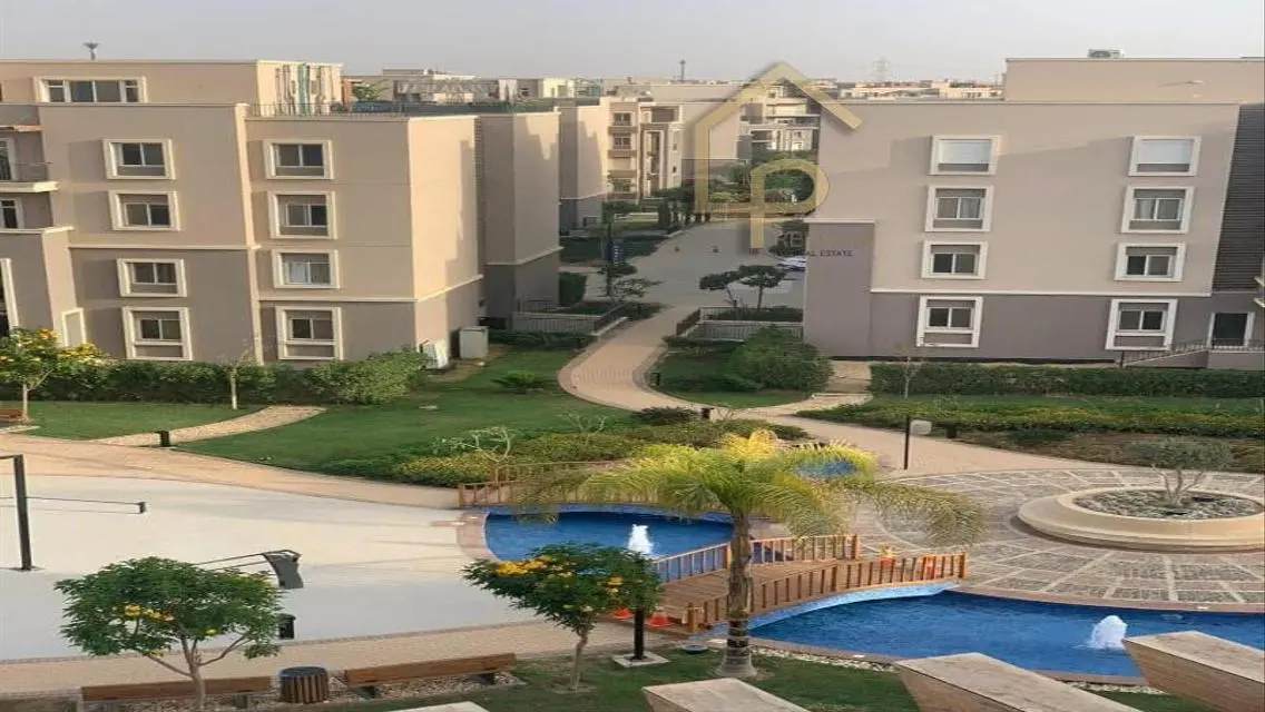 Stunning Apartment in October Plaza for 18000 EGP