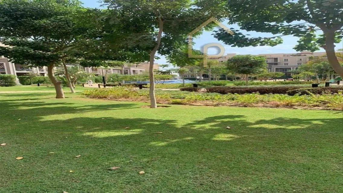 Stunning Apartment in October Plaza for 18000 EGP