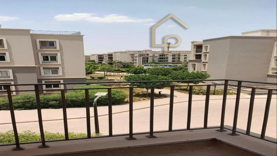 Stunning Apartment in October Plaza for 18000 EGP