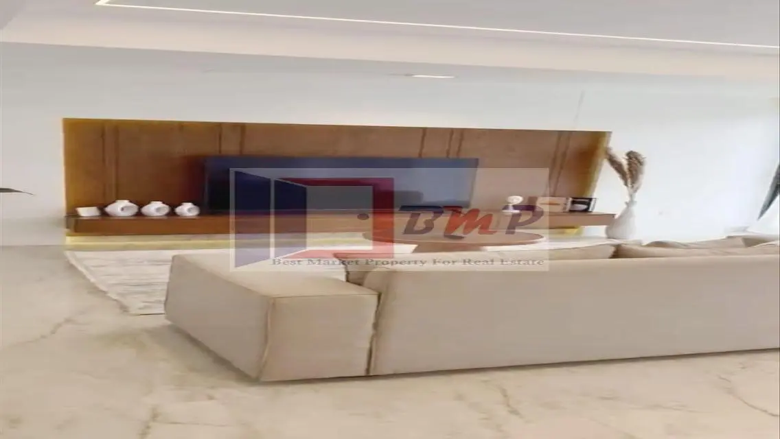 Modern Property for Sale - 5 Bedrooms and Maid's Room in Prime Location