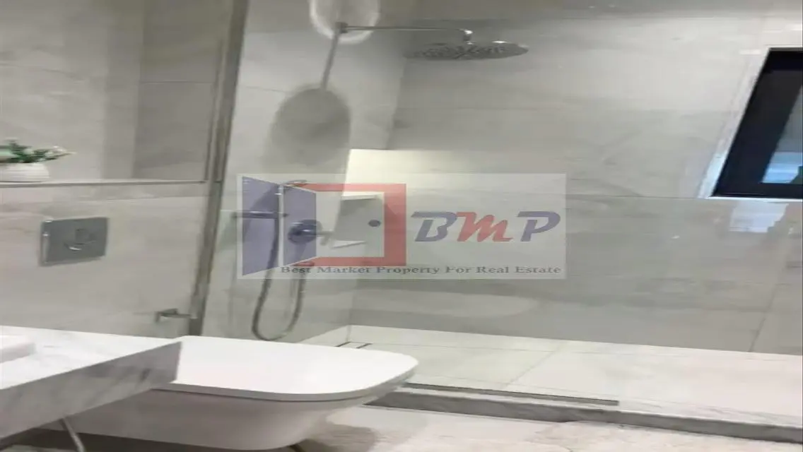 Modern Property for Sale - 5 Bedrooms and Maid's Room in Prime Location