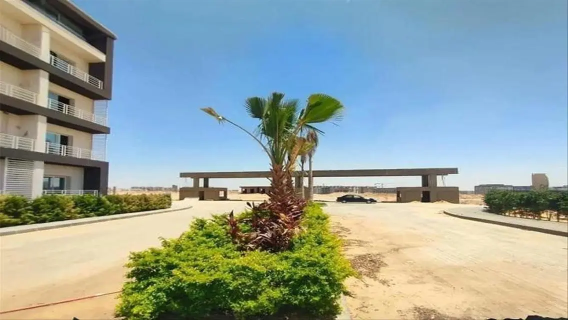 شقة فاخرة في مدينة R7 مع جميع المرافق