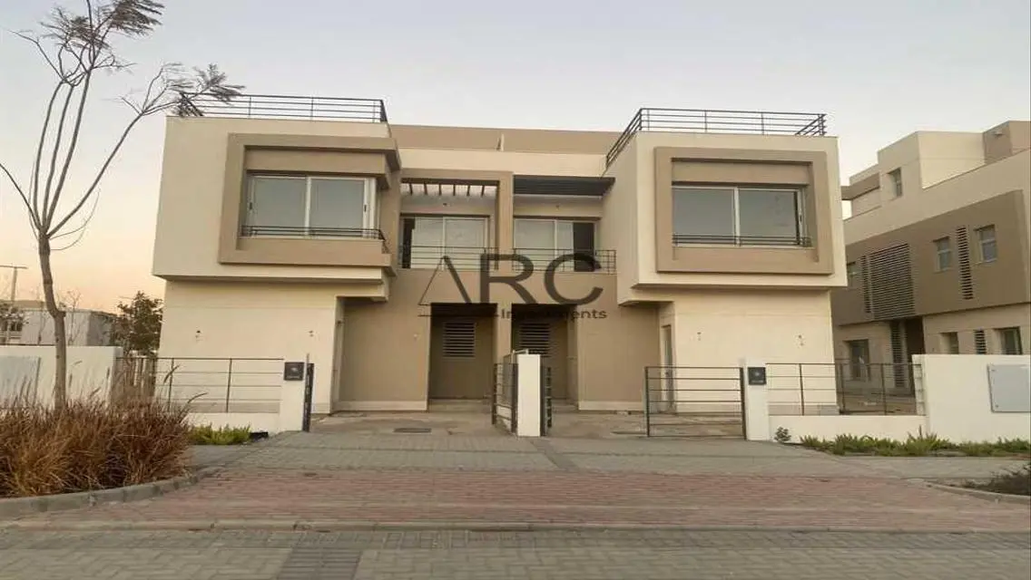 Luxury Studio with Excellent Amenities for Sale