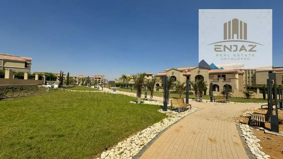 شقة فاخرة للبيع بمساحة 350 متر مع حديقة خاصة ومسبح