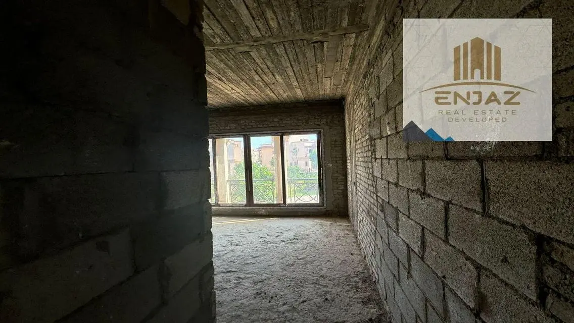 Luxury Villa for Sale in Prime Location - 600 sqm