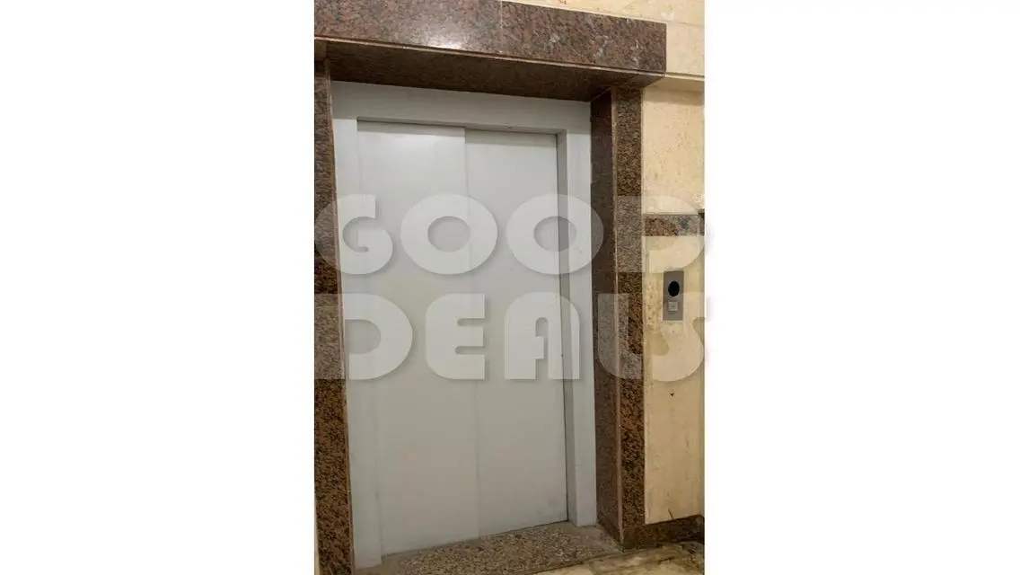Luxurious Apartment for Sale with Spacious Design