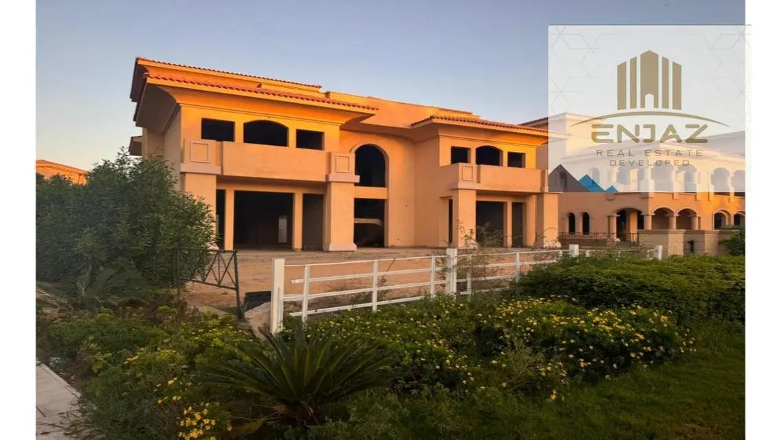 Villa 6-1298 - Unique Investment with Luxury Features